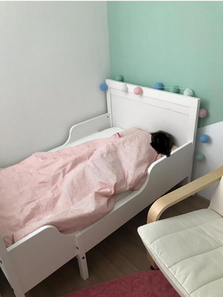 Ikea meegroei bed, Kinderen en Baby's, Kinderkamer | Bedden, Gebruikt, 180 cm of meer, 70 tot 85 cm, Matras, Ophalen