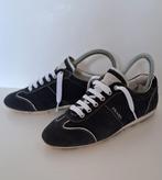 Orginele vintage Prada sneakers MT. 36, Kleding | Dames, Schoenen, Blauw, Ophalen of Verzenden, Zo goed als nieuw, Sneakers of Gympen