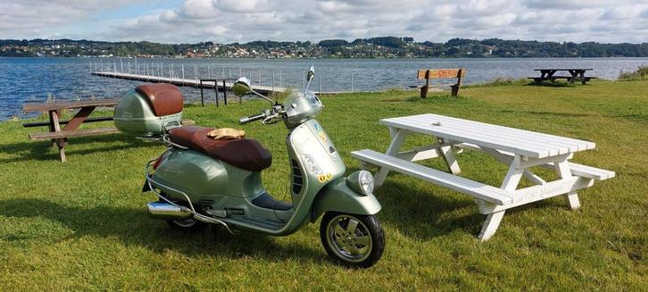 Vespa Gtv 250cc - 2010 - Recent Onderhoud!, Fietsen en Brommers, Scooters | Yamaha, Ophalen