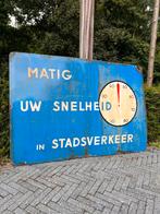 Emaille Reclamebord - Matig Uw Snelheid - Uniek Bord!, Verzamelen, Ophalen, Reclamebord