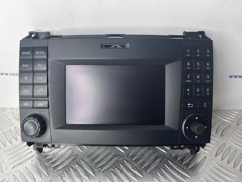 Radio van een Mercedes Vito, Auto-onderdelen, Elektronica en Kabels, Mercedes-Benz, Gebruikt, 3 maanden garantie