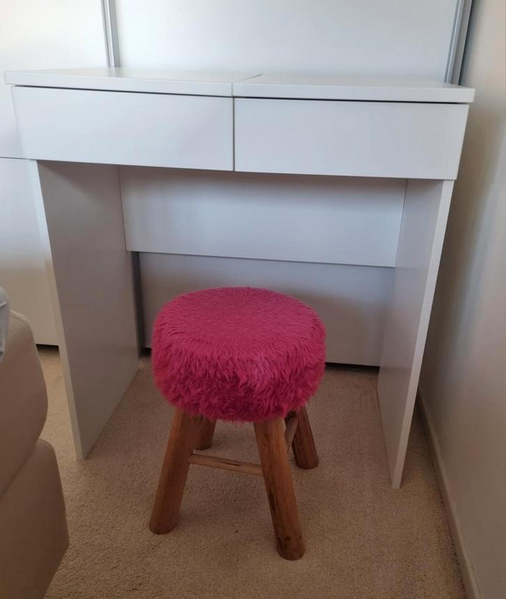 Ikea Brimnes toilettafel kaptafel make up tafel met krukje, Huis en Inrichting, Tafels | Kaptafels, Gebruikt, Minder dan 100 cm