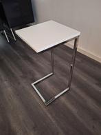 Witte Bijzettafel met Zilveren Poot, Minder dan 55 cm, Gebruikt, Metaal of Aluminium, Vierkant