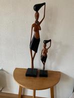 Set van 2 houten beelden van Afrikaanse vrouwen, Antiek en Kunst, Kunst | Beelden en Houtsnijwerken, Ophalen