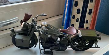 Blikken Motor H.D U.S ARMY - Gedetailleerd beschikbaar voor biedingen