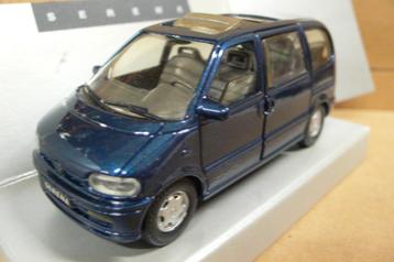 nissan serena   1/43 beschikbaar voor biedingen