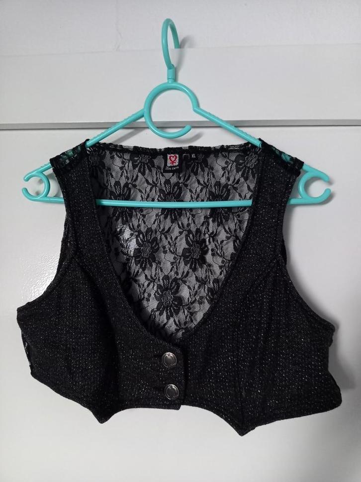 Glitter vestje met kant - Nieuw, Kleding | Dames, Jasjes, Kostuums en Pakken, Nieuw, Jasje, Maat 42/44 (L), Zwart, Ophalen of Verzenden