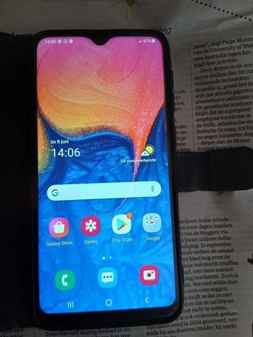 Samsung A10 met lichte vocht schade  beschikbaar voor biedingen