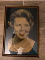 Oude Portret Beatrix in lijst, 1959, Antiek en Kunst, Kunst | Tekeningen en Foto's, Ophalen of Verzenden