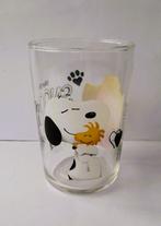 Snoopy Glas Peanuts, Ophalen of Verzenden, Snoopy, Zo goed als nieuw, Beeldje of Figuurtje