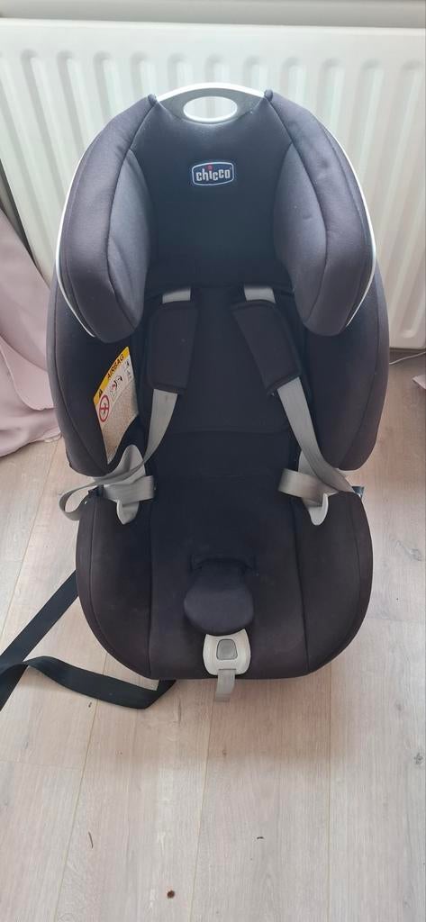 Chicco Autostoel met Isofix, Gebruikt, 9 t/m 18 kg, Verstelbare rugleuning, Ophalen of Verzenden