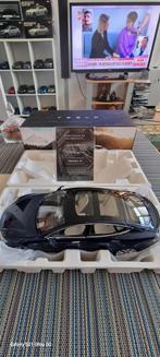 TESLA S DEALER EDITION, Hobby en Vrije tijd, Modelauto's | 1:18, Ophalen of Verzenden, Nieuw