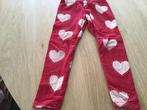 Lindex Broek Maat 110 - Rood met Hartjes, Ophalen of Verzenden, Zo goed als nieuw, Meisje