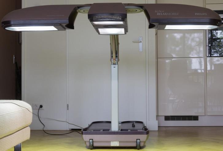 Zonnebank, home solaria Philips HB 975 Sun & Relax, Witgoed en Apparatuur, Zonnebanken en Gezichtsbruiners, Zo goed als nieuw