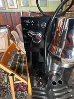 DeLonghi EC820 Espressomachine, Witgoed en Apparatuur, Koffiezetapparaten, Ophalen, Afneembaar waterreservoir, Gebruikt, Espresso apparaat