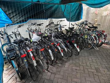 Partij ongerepareerde dames, heren en kinderfietsen  beschikbaar voor biedingen