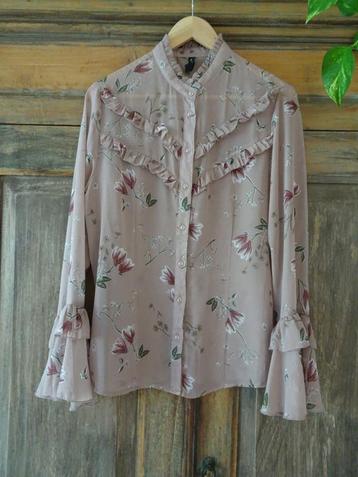 Floral bloemen AMISU blouse maat M beschikbaar voor biedingen