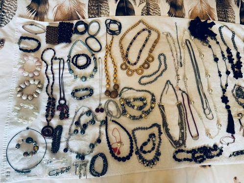 Groot pakket sieraden kettingen armbanden oorbellen ringen, Sieraden, Tassen en Uiterlijk, Kettingen, Zo goed als nieuw, Overige materialen