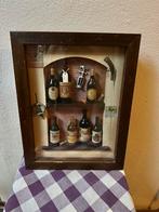 Diorama wijnflesjes, Antiek en Kunst, Ophalen of Verzenden
