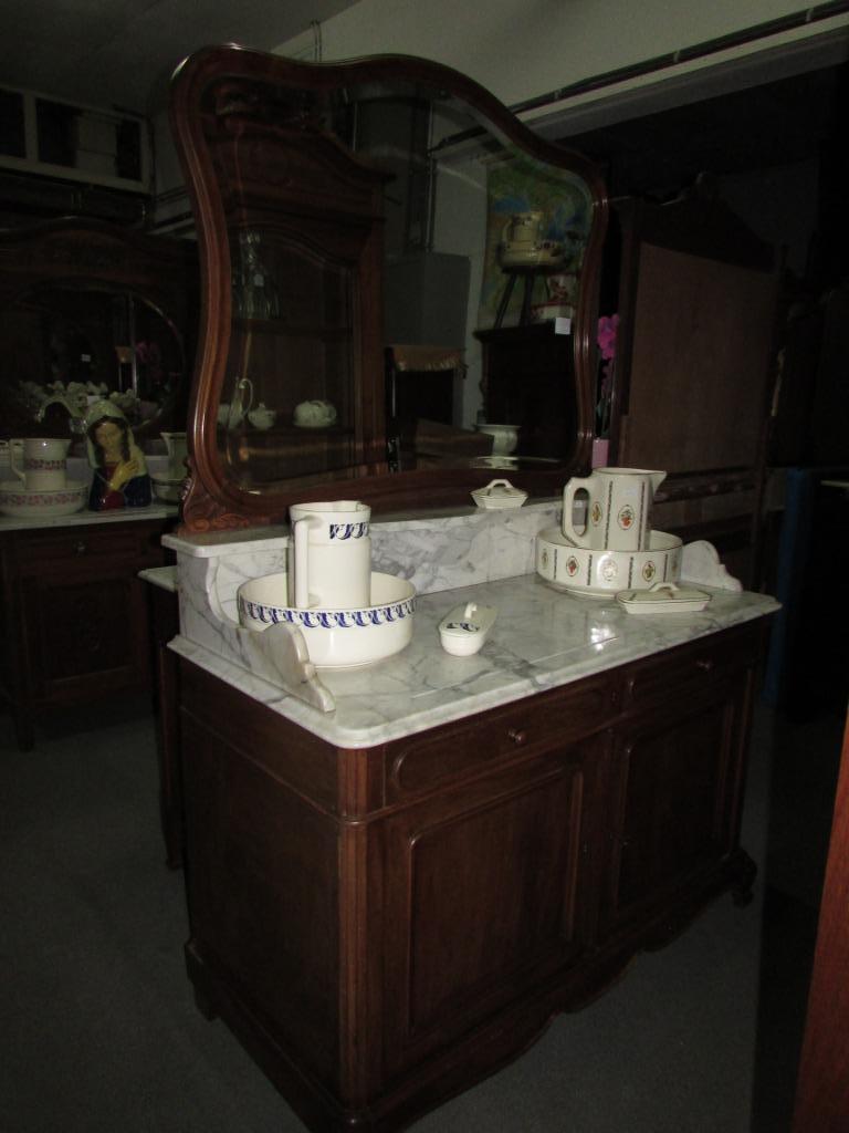 antieke mahonie commode baby commode wit marmer blad, Huis en Inrichting, Tafels | Kaptafels, Zo goed als nieuw, 150 tot 200 cm