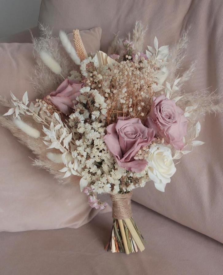 Mooie bruidsboeket longlife tozen, Huis en Inrichting, Woonaccessoires | Droogbloemen, Zo goed als nieuw, Ophalen of Verzenden