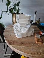 Servies 24 delig., Ophalen of Verzenden, Zo goed als nieuw, Overige stijlen