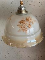 Vintage Frans lamp kapje opaline glas, Ophalen of Verzenden, Zo goed als nieuw, Glas, Minder dan 50 cm