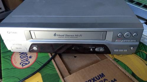 Opruiming : FUNAI  VIDEO RECORDER, Audio, Tv en Foto, Videospelers, Gebruikt, VHS-speler of -recorder, Ophalen of Verzenden