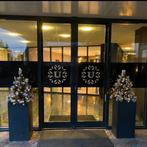 2x Zwarte stenen buitenbakken. Zonder kerstbomen, Tuin en Terras, Tuinschermen, Ophalen of Verzenden, Gebruikt, Staal, Minder dan 100 cm