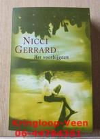 Nicci Gerrard - Het voorbijgaan [Roman], Ophalen of Verzenden, Zo goed als nieuw