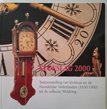 Rijk geïllustreerd boek over klokken. beschikbaar voor biedingen