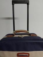 reiskoffer Style  zgan !, Sieraden, Tassen en Uiterlijk, Koffers, 35 tot 45 cm, Uitschuifbare handgreep, Zo goed als nieuw, 50 tot 60 cm