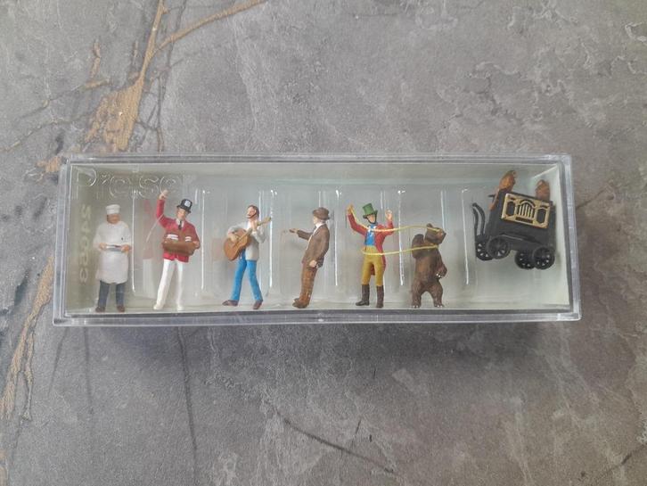 Preiser 25653 H0 Draaiorgel op de markt (NIEUW), Hobby en Vrije tijd, Modeltreinen | H0, Nieuw, Overige typen, Gelijkstroom of Wisselstroom