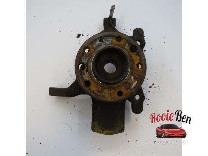 Fusee rechts-voor van een Opel Zafira, Auto-onderdelen, Ophanging en Onderstel, Opel, Gebruikt, 3 maanden garantie, Ophalen of Verzenden