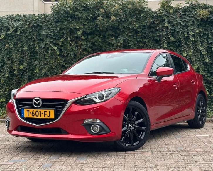 Mazda 3 Soul red 2.0 GT-M luxe uitvoering, Auto's, Mazda, Particulier, ABS, Airbags, Airconditioning, Alarm, Android Auto, Apple Carplay