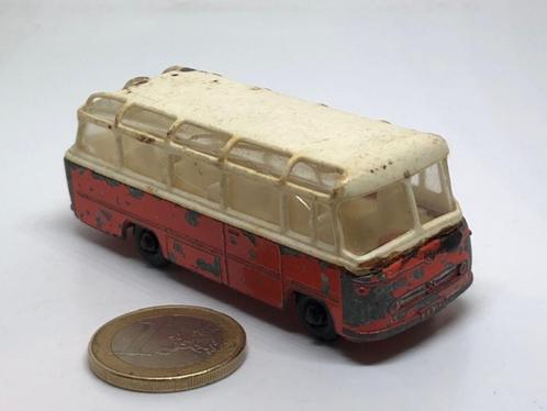 Mercedes Coach, Lesney, Hobby en Vrije tijd, Modelauto's | 1:87, Gebruikt, Bus of Vrachtwagen, Lesney, Ophalen of Verzenden