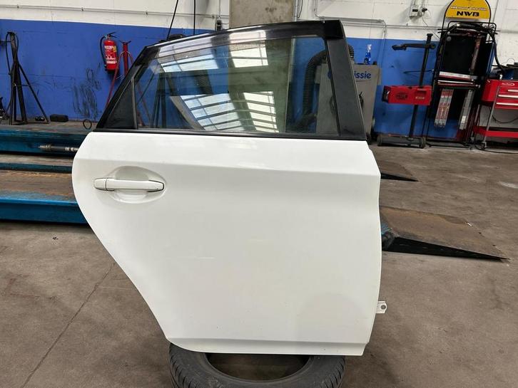 Toyota Prius (ZVW3) Deur Rechtsachter, Auto-onderdelen, Carrosserie en Plaatwerk, Deur, Toyota, Achter, Gebruikt, Ophalen of Verzenden