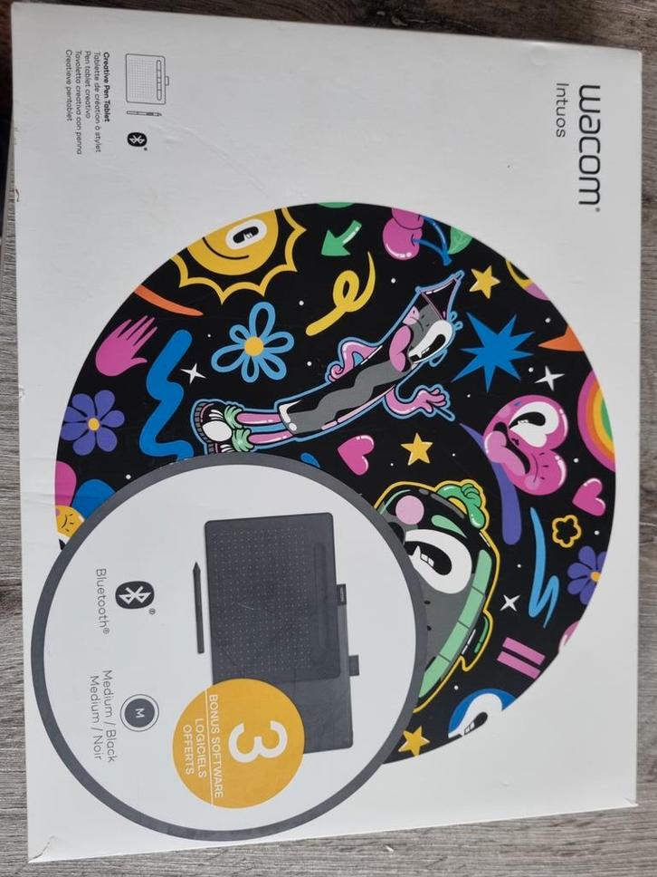 Wacom Intuos Medium - Zo goed als nieuw!, Computers en Software, Tekentablets, Ophalen