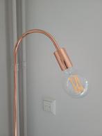 Design lamp van Made, Huis en Inrichting, Lampen | Vloerlampen, Ophalen, Zo goed als nieuw, Metaal, 150 tot 200 cm