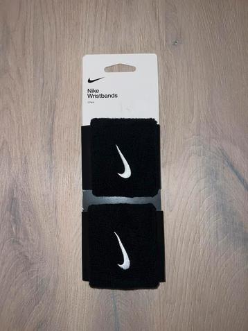 2x Zwarte Nike wristbands/pols zweetbandjes beschikbaar voor biedingen