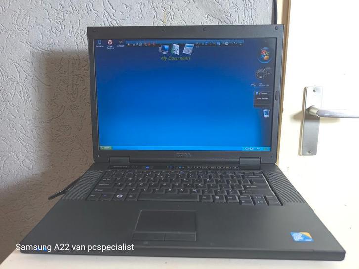 Zeer Nette en Snelle Windows XP laptop Dell Vostro C2D, Computers en Software, Windows Laptops, Zo goed als nieuw, 15 inch, HDD