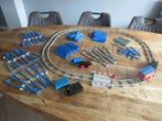 Lego trein 4,5 Volt blauwe rails batterij wagon met stickers, Kinderen en Baby's, Speelgoed | Duplo en Lego, Ophalen of Verzenden