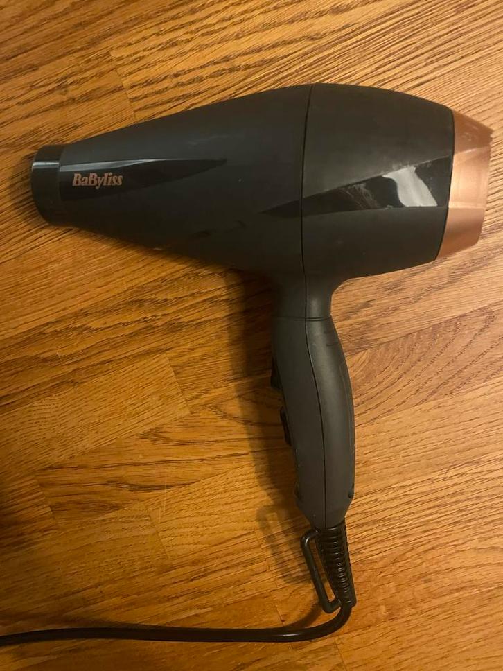 Babyliss Turbo Shine 2200 Föhn met Diffuser, Witgoed en Apparatuur, Persoonlijke-verzorgingsapparatuur, Gebruikt, Haarverzorging