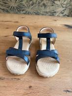 31 Geox mooie,kwalitatieve donkerblauwe sandalen-mooie staat, Meisje, Overige typen, Ophalen of Verzenden, Zo goed als nieuw