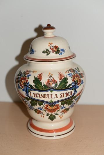 apotheek pot Lavendula spica   27 cm zenith Gouda beschikbaar voor biedingen