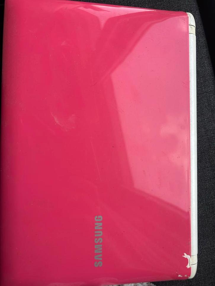 Samsung N150 Plus Mini Laptop - Roze - Gebruikt, Computers en Software, Windows Laptops, Gebruikt, 10 inch of minder, HDD, Minder dan 2 Ghz