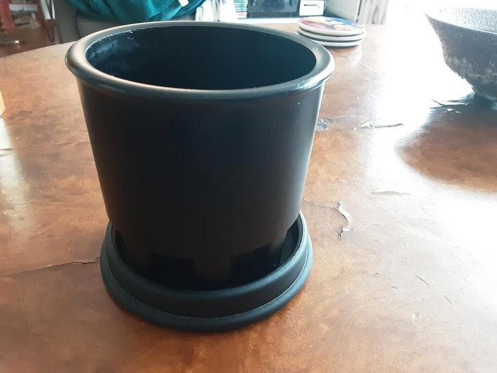 Leerdam Cactus Potje - Stijlvol en Praktisch, Tuin en Terras, Bloempotten, Gebruikt, Kunststof, Binnen, Balkon, Minder dan 40 cm