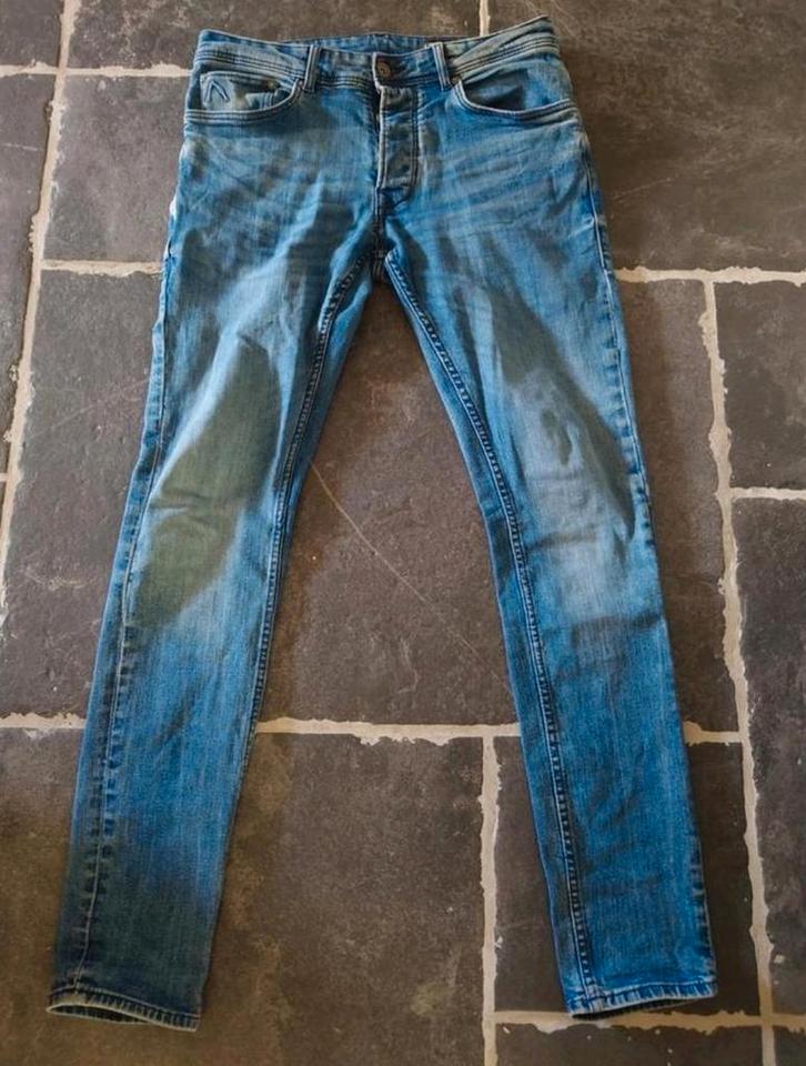 Chasin, EGO Logan, Slim Fit, W31 L32, blauw, zgan! Rob3132, Kleding | Heren, Spijkerbroeken en Jeans, Zo goed als nieuw, W32 (confectie 46) of kleiner