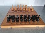 schaakspel in een opberg kist, Een of twee spelers, Ophalen, Zo goed als nieuw