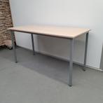 Gispen kantoortafel met licht eiken kleur blad - 140x60 cm, Niet ingevuld, Gebruikt, Niet ingevuld, Niet ingevuld